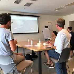 Adriane Lopes apresenta projetos a Lula