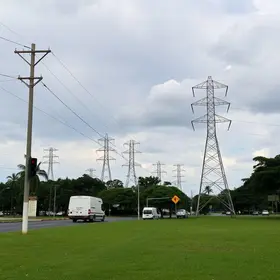 trânsito no Parque dos Poderes