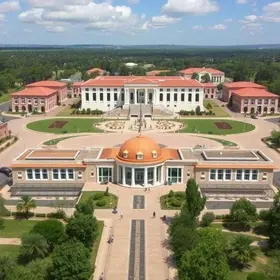 Prefeitura de Campo Grande MS abre processo seletivo com 179 vagas